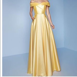 Splash Landa Pageant Gown / Prom dress